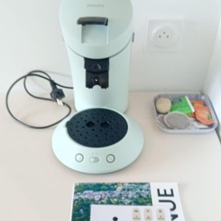 Suite Le Studio Litchi Baigne De Lumieres & Proche Des Plages Saint-Nazaire  Ngoại thất bức ảnh