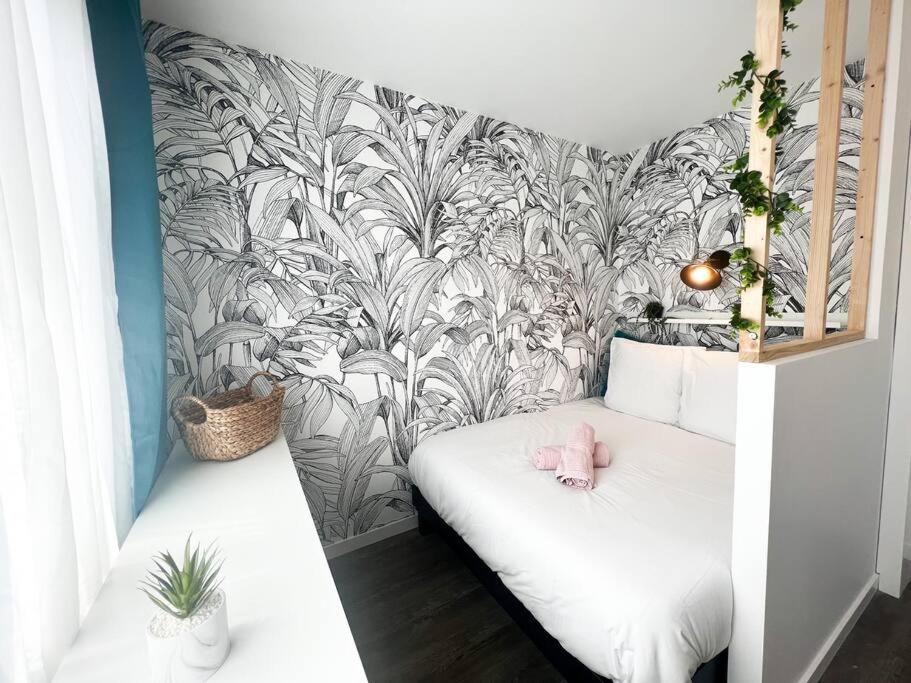 Suite Le Studio Litchi Baigne De Lumieres & Proche Des Plages Saint-Nazaire  Ngoại thất bức ảnh