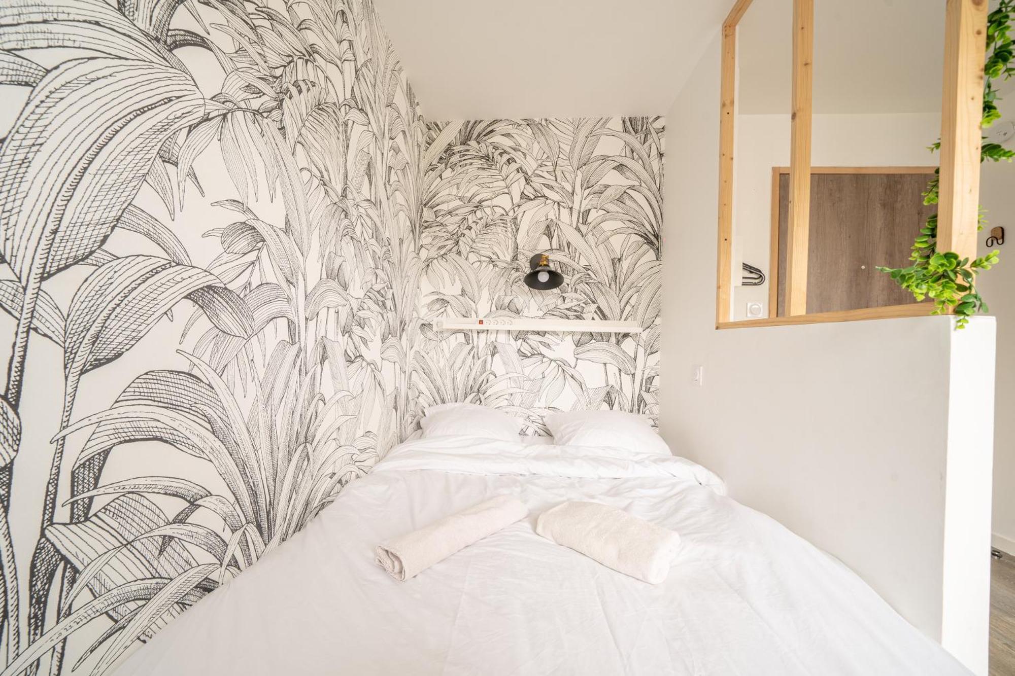 Suite Le Studio Litchi Baigne De Lumieres & Proche Des Plages Saint-Nazaire  Ngoại thất bức ảnh